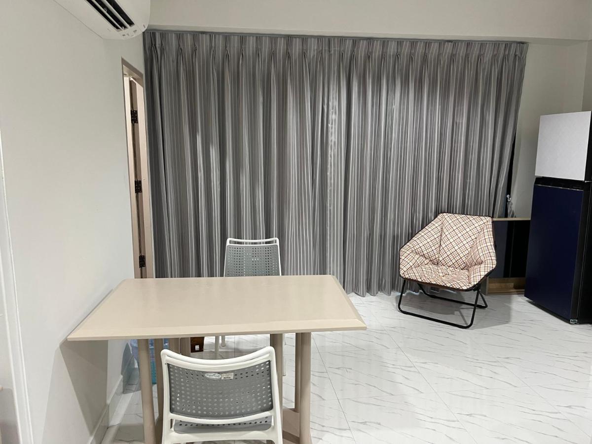 Mall Suites Hotel Bangkok Bagian luar foto